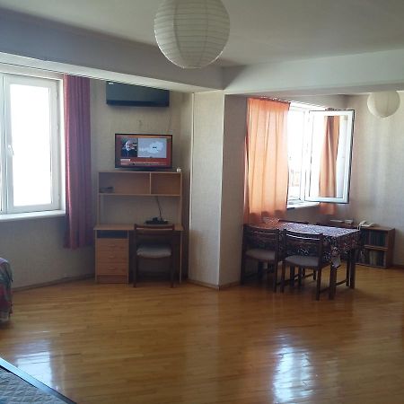 Good Apartment Tbilisi Luaran gambar