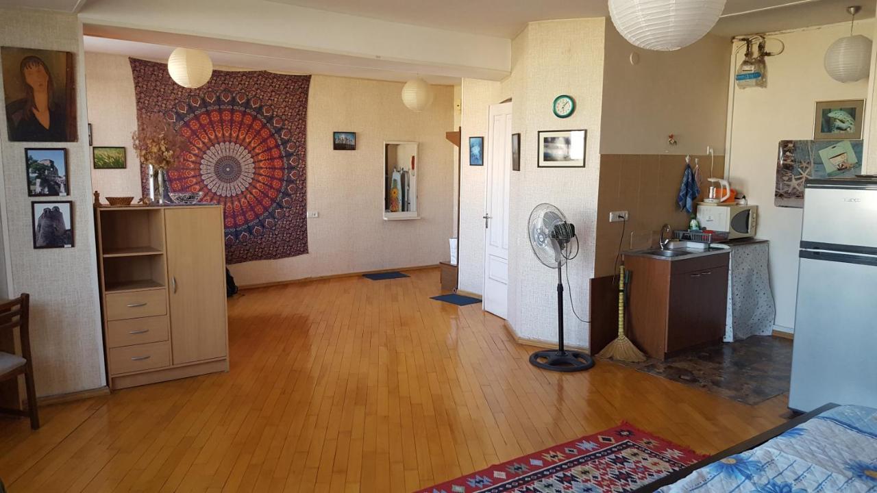 Good Apartment Tbilisi Luaran gambar