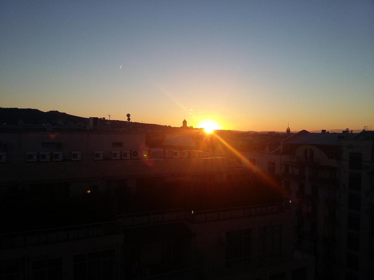 Good Apartment Tbilisi Luaran gambar